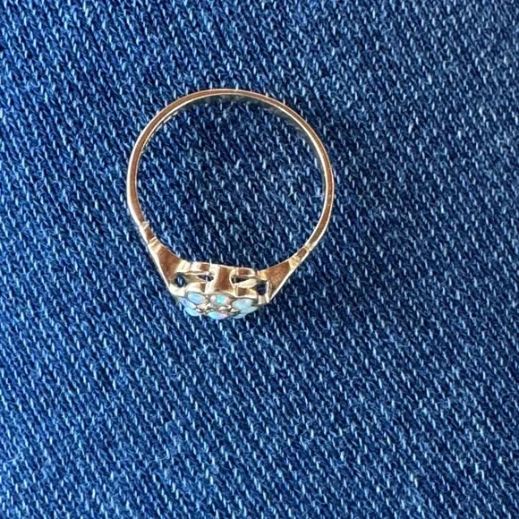 14k gold and opal vintage halo ring 7.5 - Picture 4 of 7